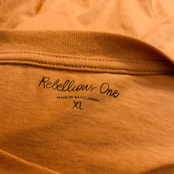 Rebellious One Sun/Moon Crop Women's X Large. - Picture 5 of 6